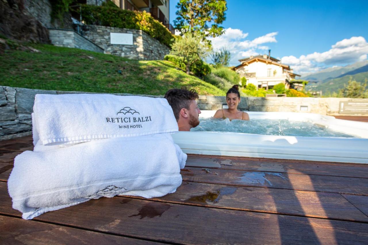 Wine Hotel Retici Balzi Poggiridenti Eksteriør billede