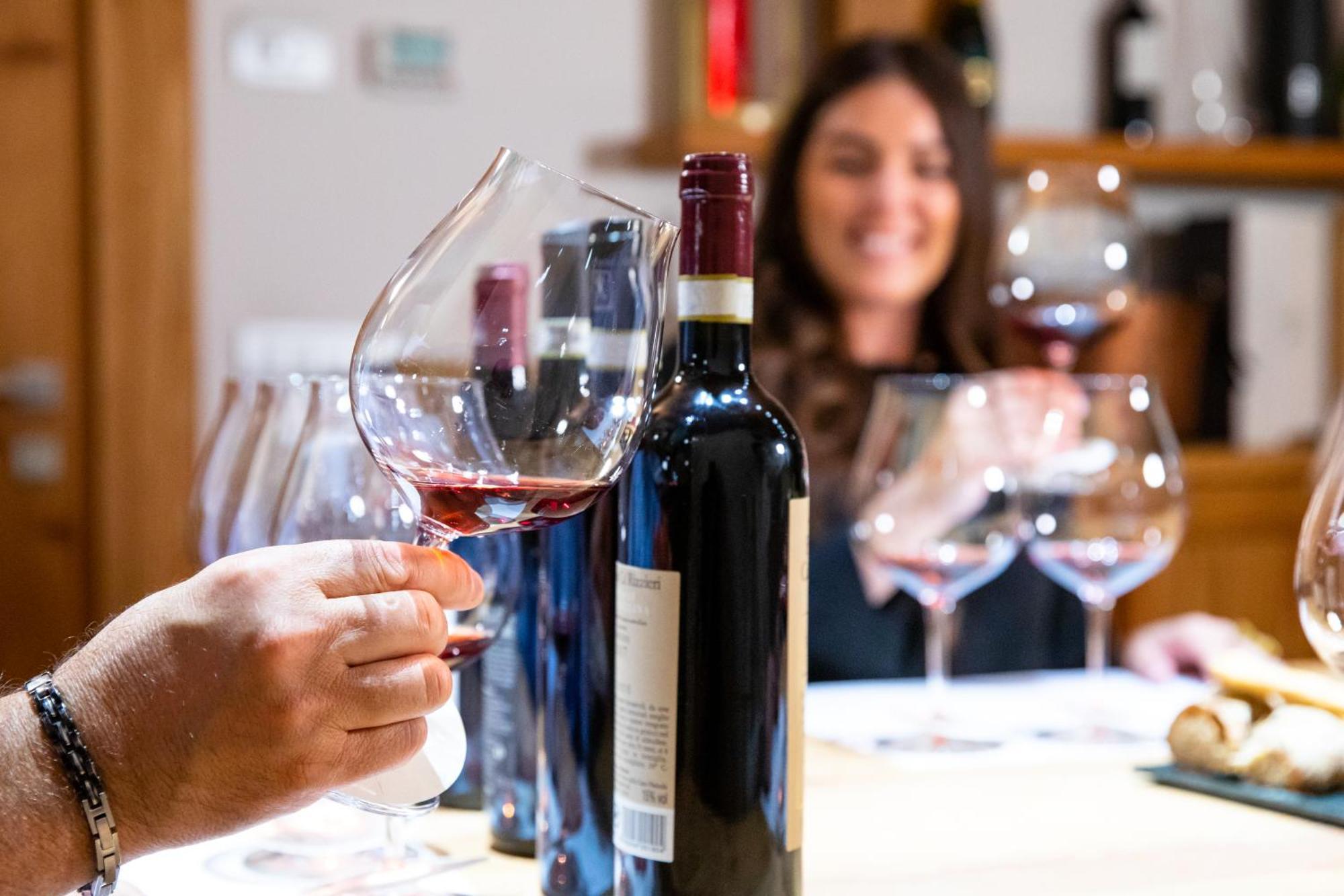 Wine Hotel Retici Balzi Poggiridenti Eksteriør billede