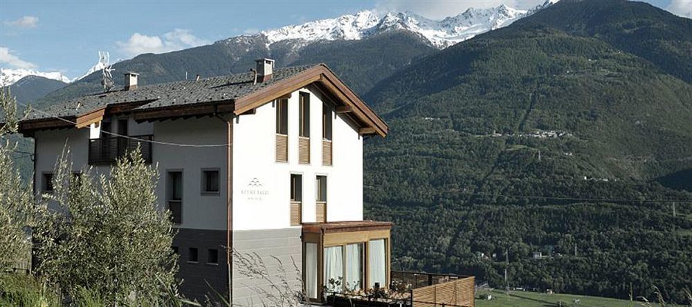 Wine Hotel Retici Balzi Poggiridenti Eksteriør billede